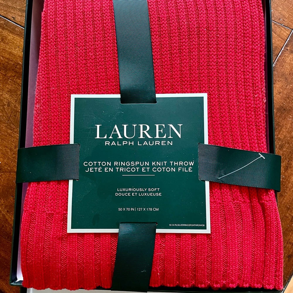 Ralph Lauren 100 percent cotton 50 x 70 throw